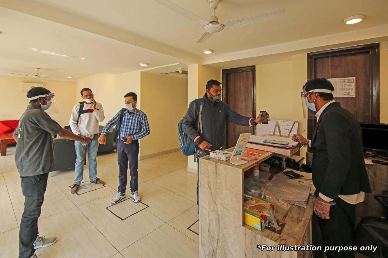Oyo 82476 Royal Garden Ghaziabad Extérieur photo